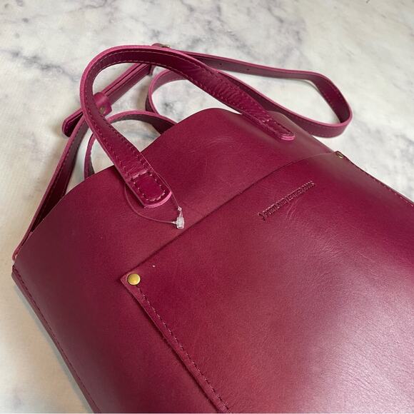 Portland Leather Goods Boysenberry Medium Crossbody Tote Bag - Picture 2 of 10